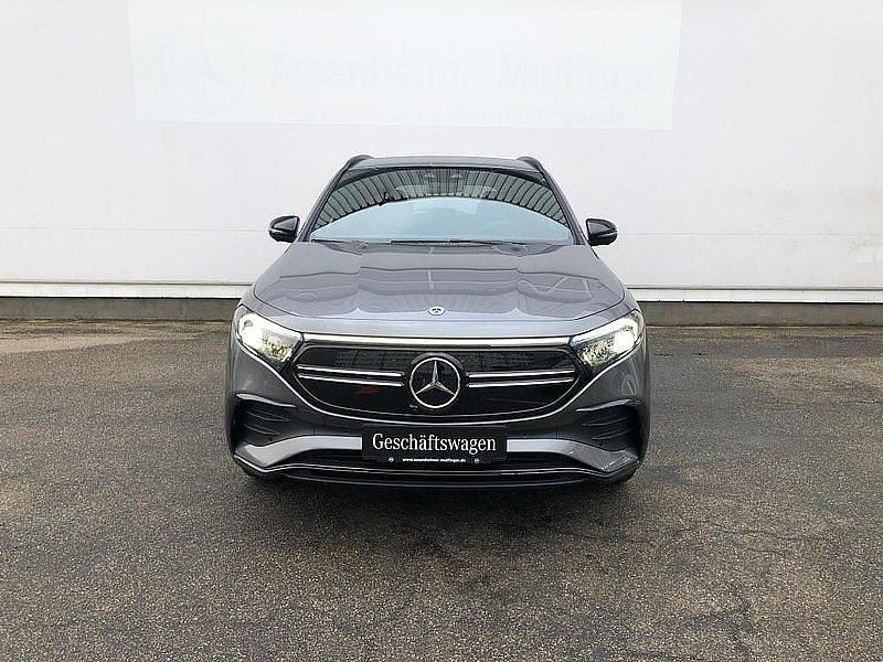 Gebraucht Mercedes EQA250 139 kW (190 PS) 2023 Mountaingrau metallic SUV