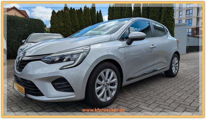 Grau Gebraucht 2022 Renault Clio V Intens Kleinwagen | 14.490 € (Guter Preis) - Bild 1/4