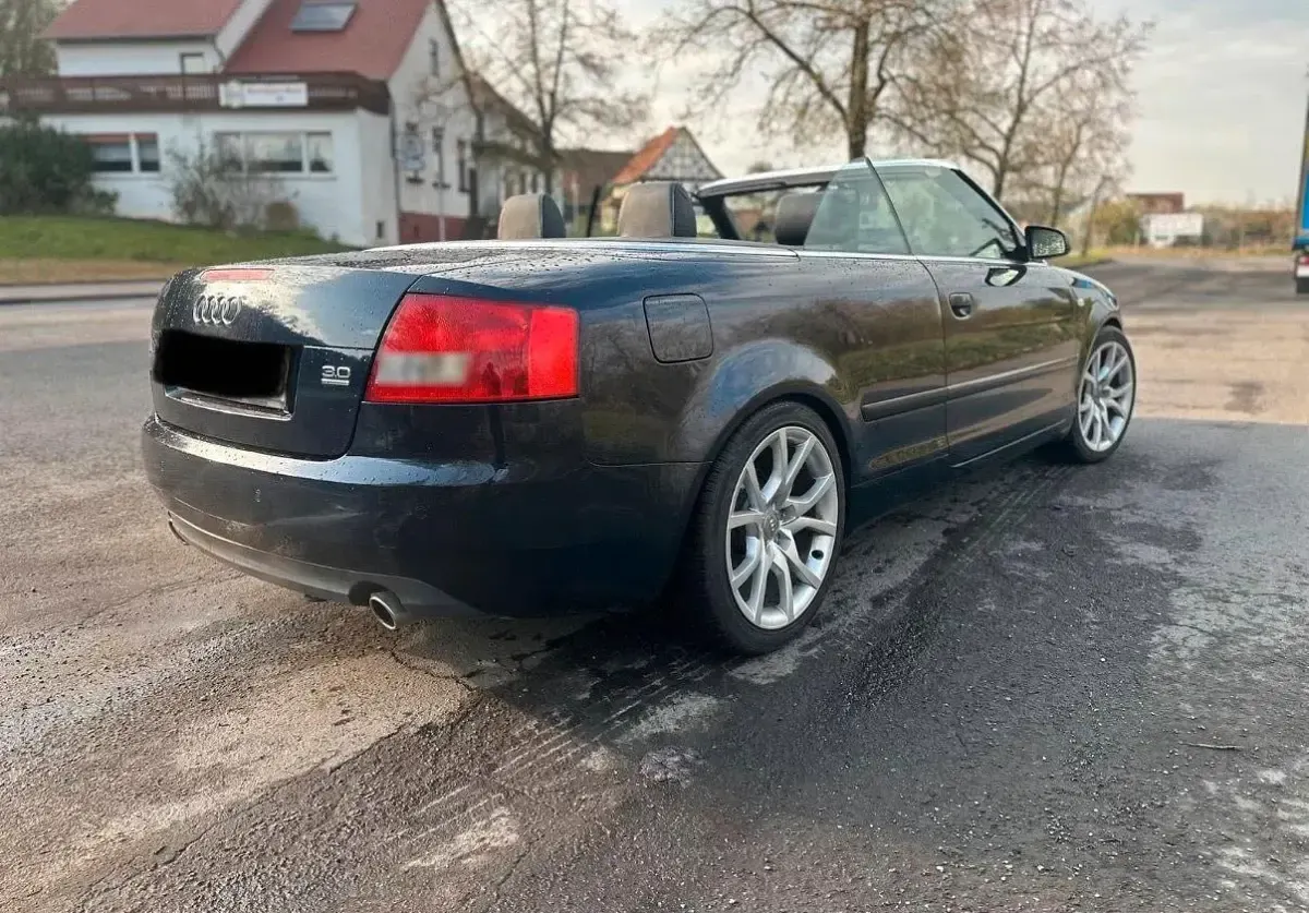 Gebraucht Audi A4 Cabriolet 220 PS (161 kW) 2002 Blau Cabrio