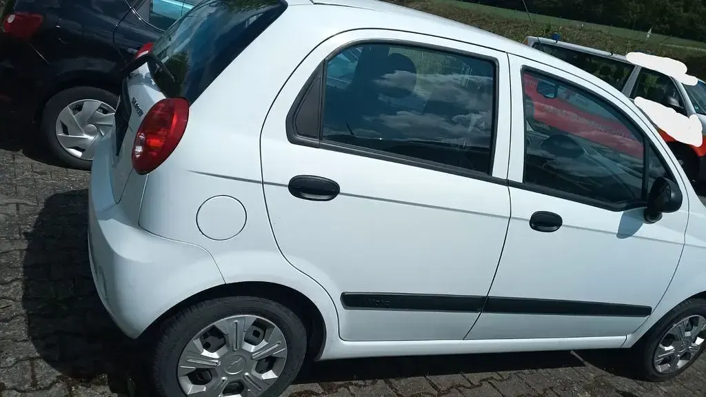 Gebraucht Chevrolet Matiz 52 PS (38 kW) 2009 Weiß Kleinwagen