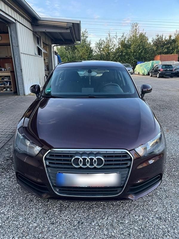 Violet Gebraucht 2015 Audi A1 Design Kleinwagen | 9.000 € (Superpreis) - Bild 1/4