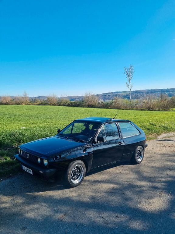 Gebraucht VW Polo 116 PS (85 kW) 1986 Schwarz Coupé