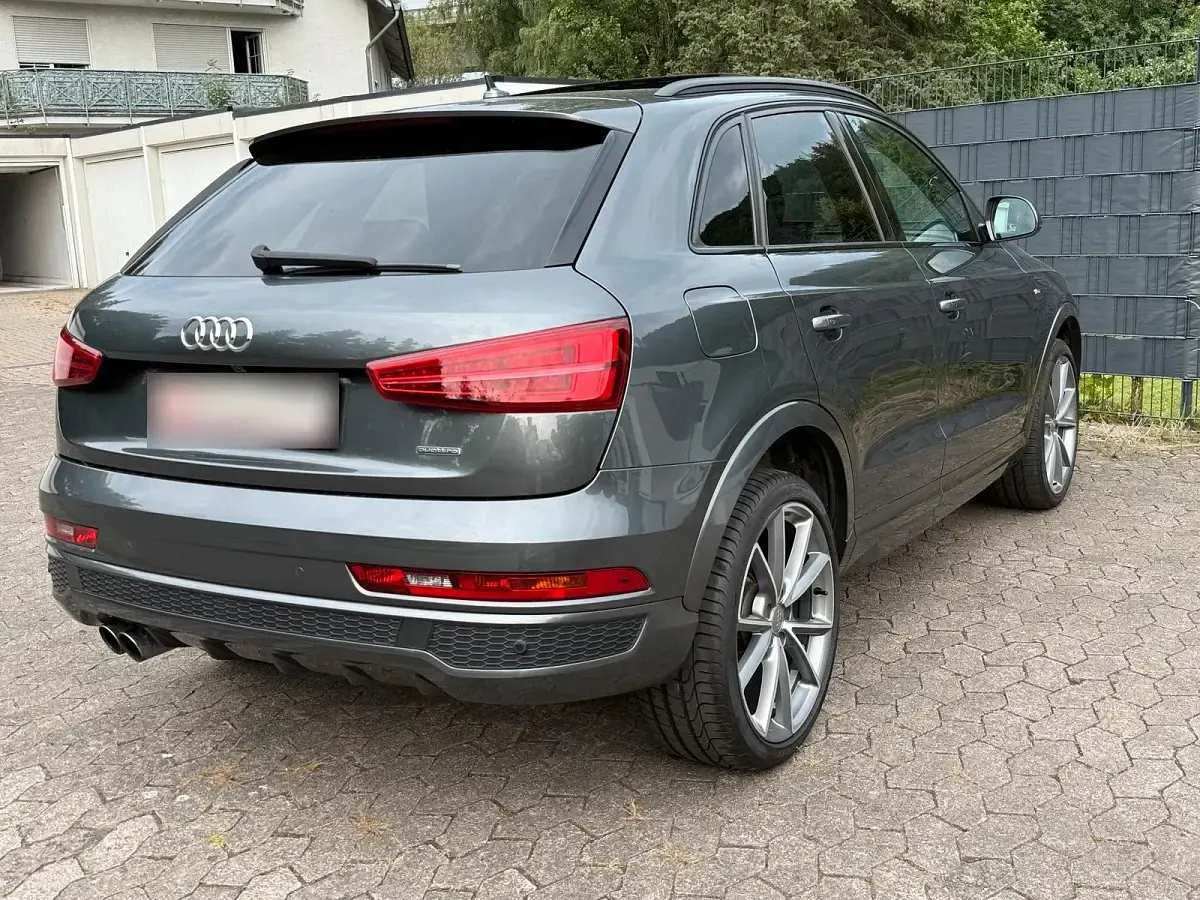 Gebraucht Audi Q3 S-Line 200 PS (147 kW) 2016 Grau SUV
