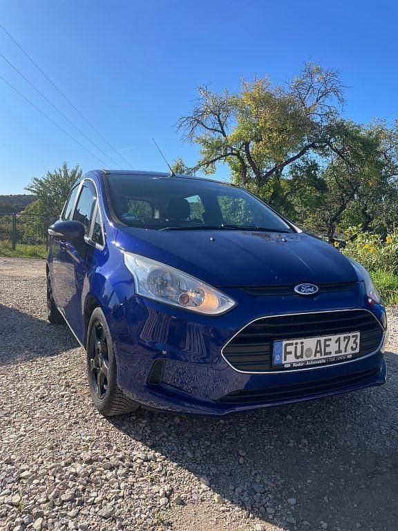Blau Gebraucht 2018 Ford B-MAX Cool & Connect Van / Kleinbus | 10.100 € (Fairer Preis) - Bild 1/4
