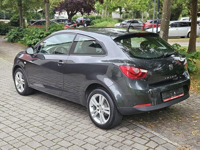 Gebraucht Seat Ibiza Style 69 PS (50 kW) 2010 Grau Kleinwagen