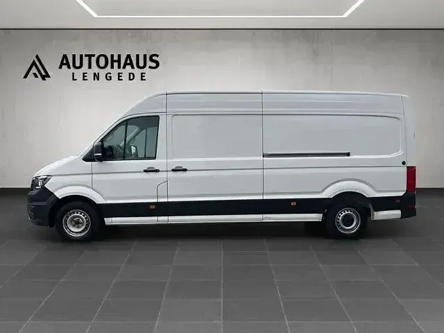 Gebraucht VW Crafter 140 PS (102 kW) 2024 Weiß Van