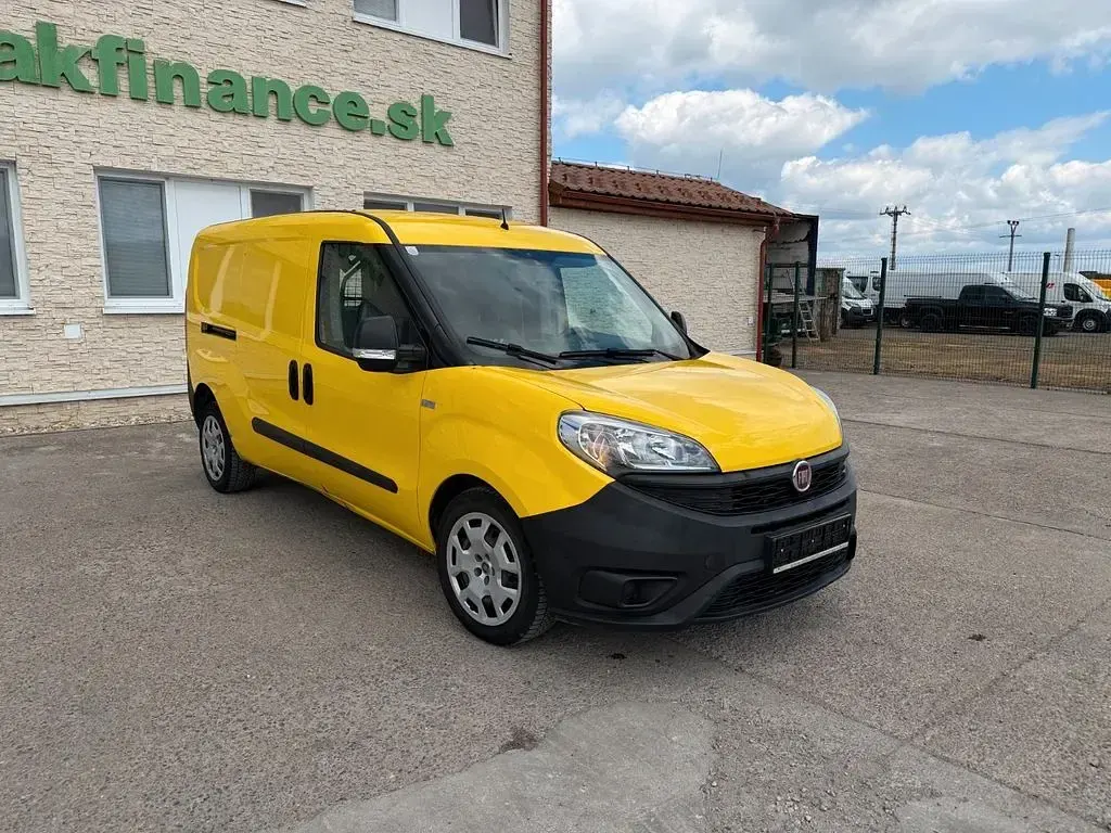 Gebraucht Fiat Doblò 95 PS (69 kW) 2018 Van / Kleinbus