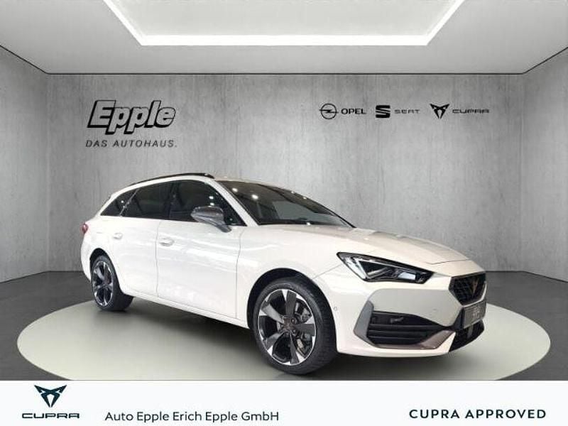 Weiss Gebraucht 2022 Cupra Leon Limousine | 26.890 € (Fairer Preis) - Bild 1/4