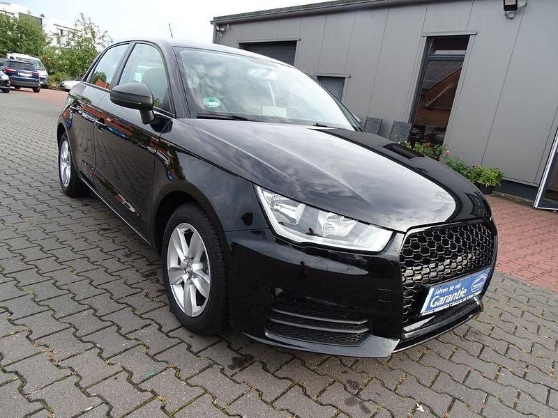 Gebraucht Audi A1 Sportback Basis 82 PS (60 kW) 2017 Schwarz Kleinwagen