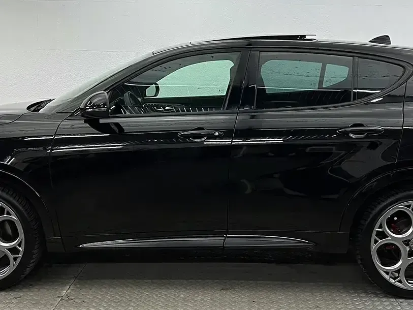 Gebraucht Alfa Romeo Tonale Veloce 160 PS (117 kW) 2024 Schwarz SUV