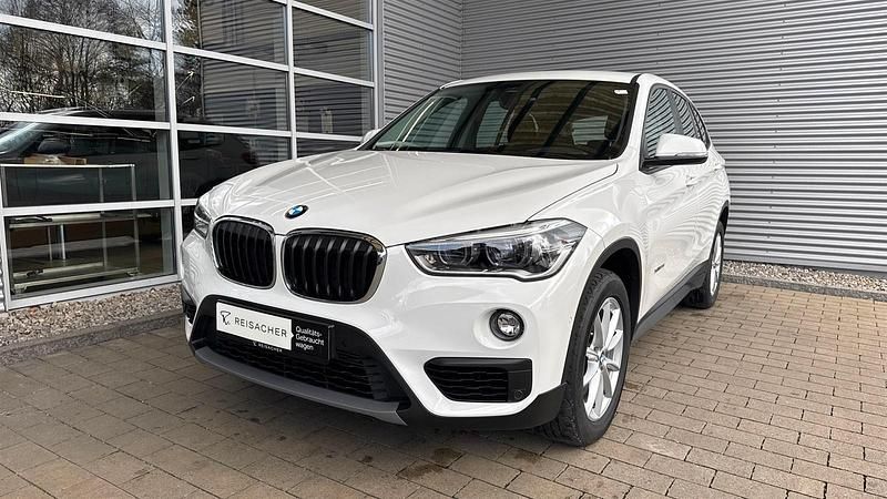 Gebraucht BMW X1 Advantage 192 PS (141 kW) 2017 Alpinweiß uni SUV
