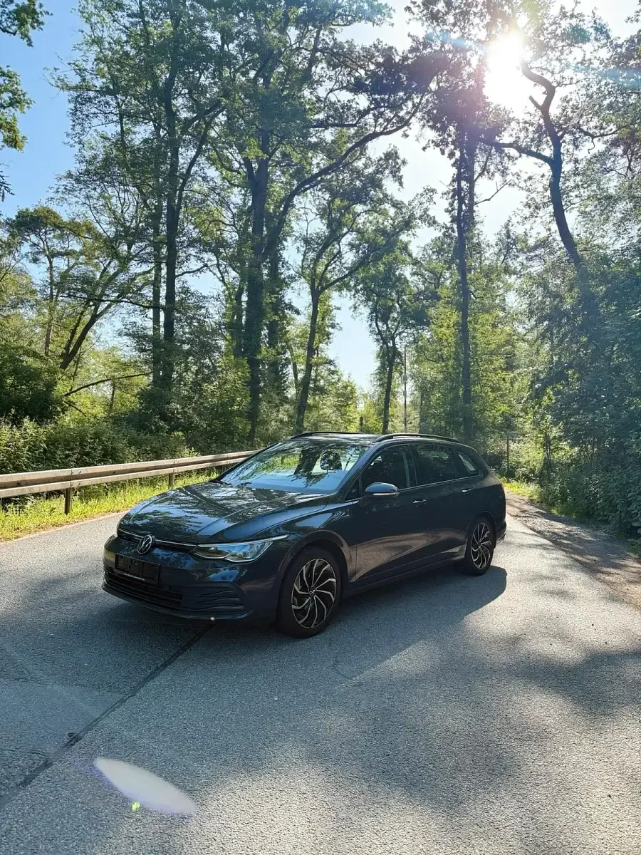 Gebraucht VW Golf VII 150 PS (110 kW) 2021 Grau Kleinwagen