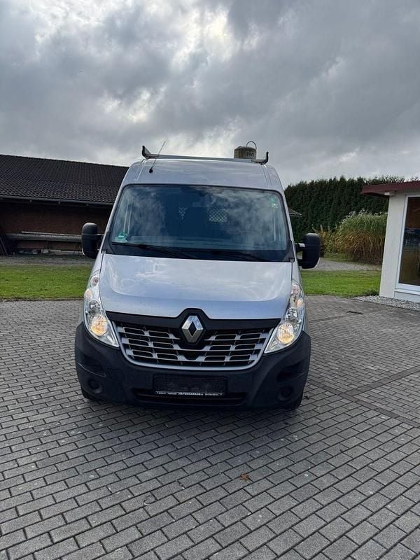 Grau Gebraucht 2019 Renault Master Van | 11.990 € (Superpreis) - Bild 1/4