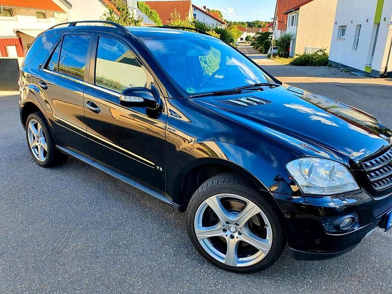 Gebraucht Mercedes ML420 306 PS (225 kW) 2009 Schwarz SUV