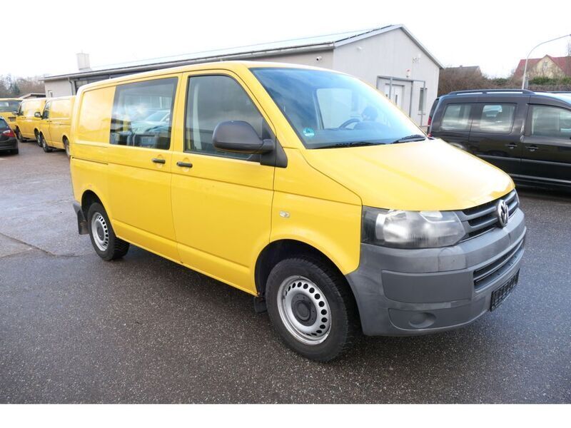 Gebraucht VW T5 84 PS (61 kW) 2011 Ginstergelb r1032 Van