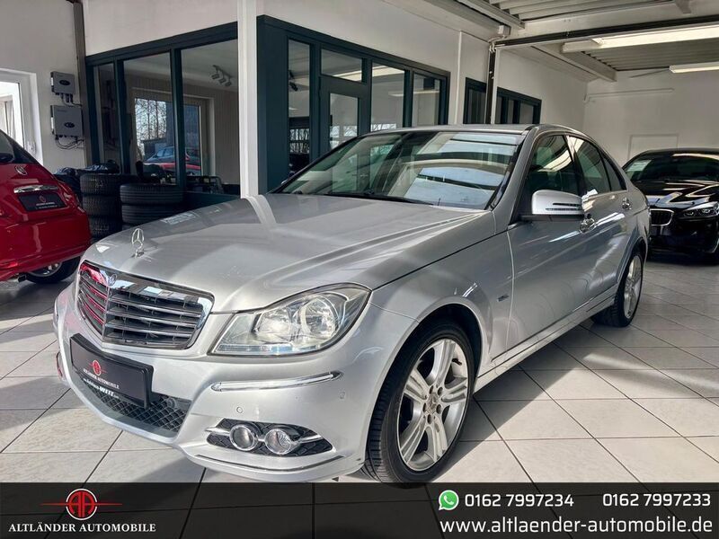 Silber Gebraucht 2012 Mercedes C180 Limousine | 12.000 € (Fairer Preis) - Bild 1/4