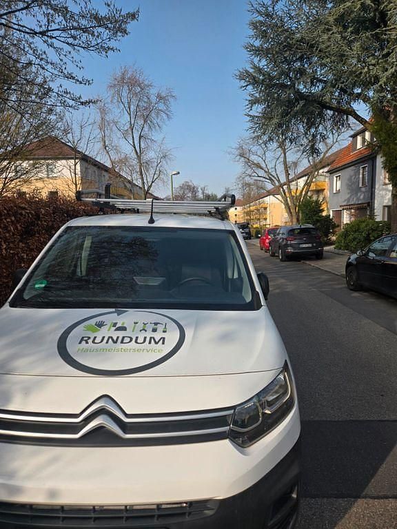 Gebraucht Citroën Berlingo 76 PS (55 kW) 2021 Weiß Van / Kleinbus