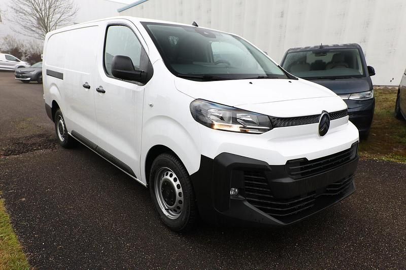 Neu Citroën Jumpy 144 PS (105 kW) 2025 Kaolinweiß Van / Kleinbus