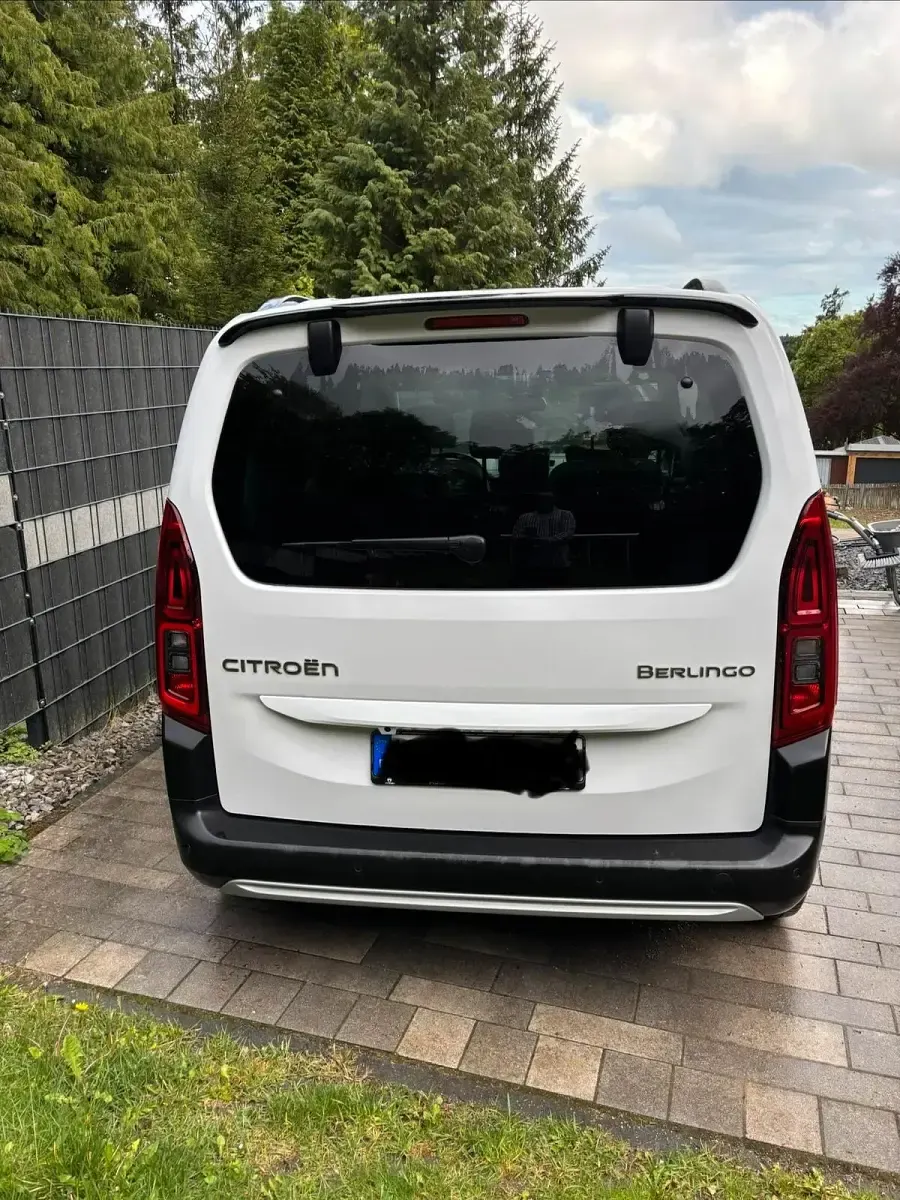 Gebraucht Citroën Berlingo 130 PS (95 kW) 2025 Weiß Van / Kleinbus