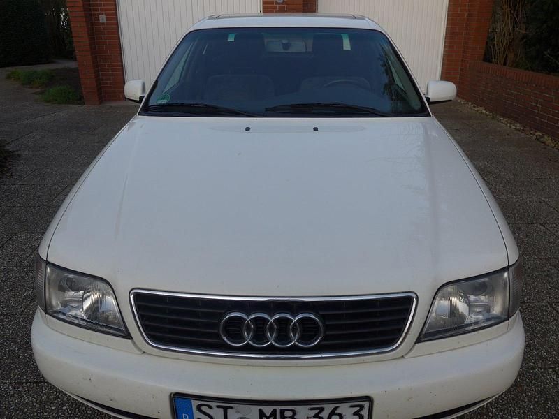 Gebraucht Audi 100 116 PS (85 kW) 1994 Weiß Limousine