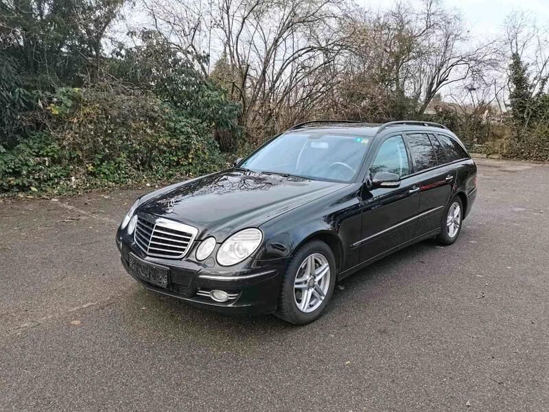 Schwarz Gebraucht 2009 Mercedes E220 Kombi | 7.600 € (Fairer Preis) - Bild 1/4