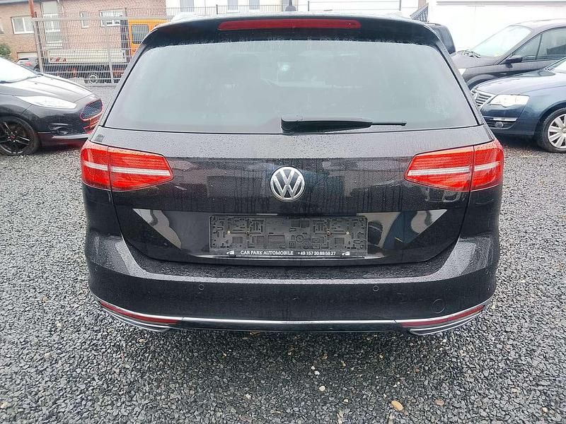 Gebraucht VW Passat Highline 239 PS (175 kW) 2015 Deep black perleffekt Kombi