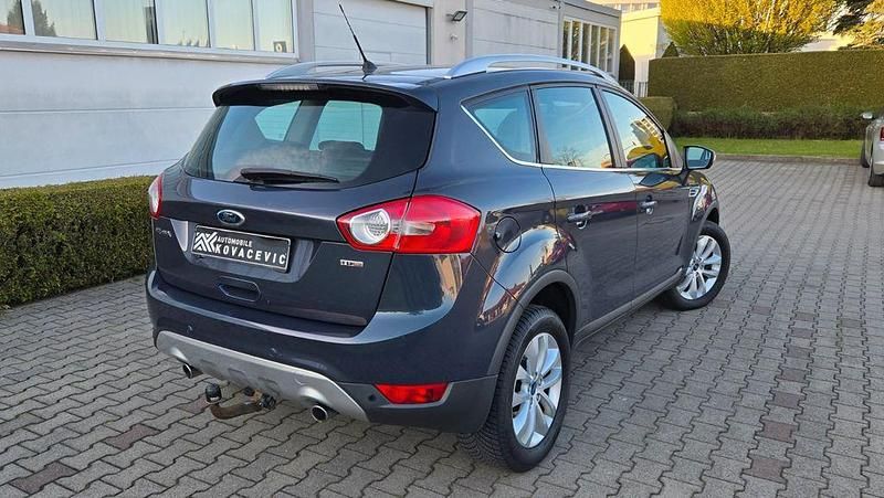 Gebraucht Ford Kuga Titanium 163 PS (119 kW) 2011 Grau SUV