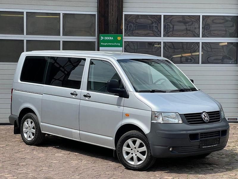 Second-hand VW Transporter 131 CP (96 kW) 2005 Argintiu Van