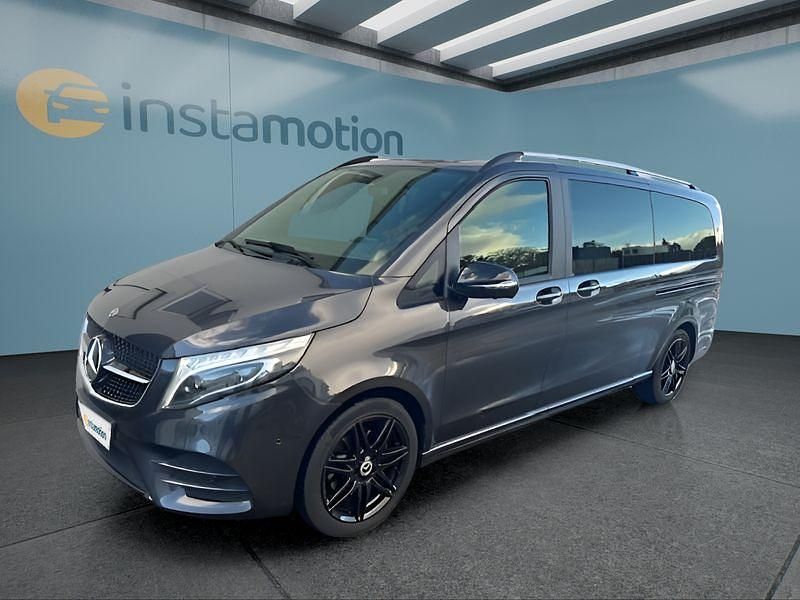 Grau Gebraucht 2020 Mercedes V250 Van / Kleinbus | 49.199 € (Etwas zu teuer) - Bild 1/4