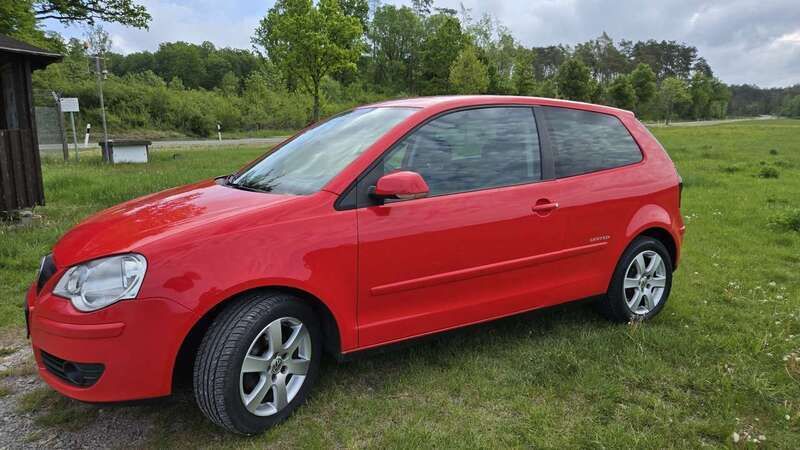 Rot Gebraucht 2009 VW Polo United Kleinwagen | 2.000 € (Guter Preis) - Bild 1/4