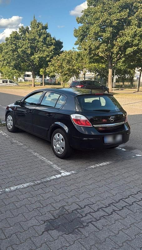 Gebraucht Opel Astra 90 PS (66 kW) 2006 Schwarz Kleinwagen
