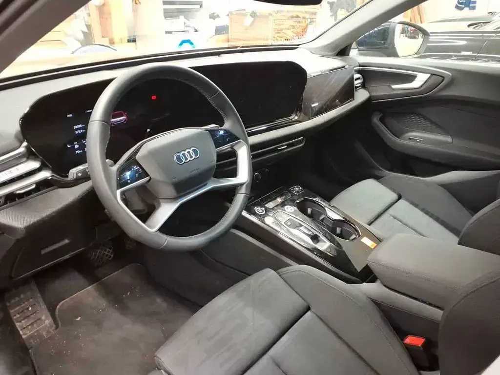 Gebraucht Audi A5 299 PS (219 kW) 2025 Firmamentblau metallic Kombi