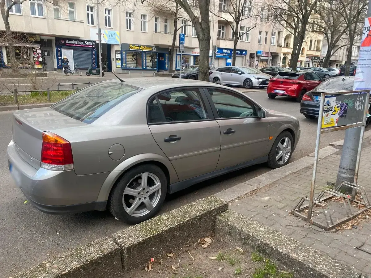 Usata Opel Vectra 155 CV (114 kW) 2004 Beige Berlina