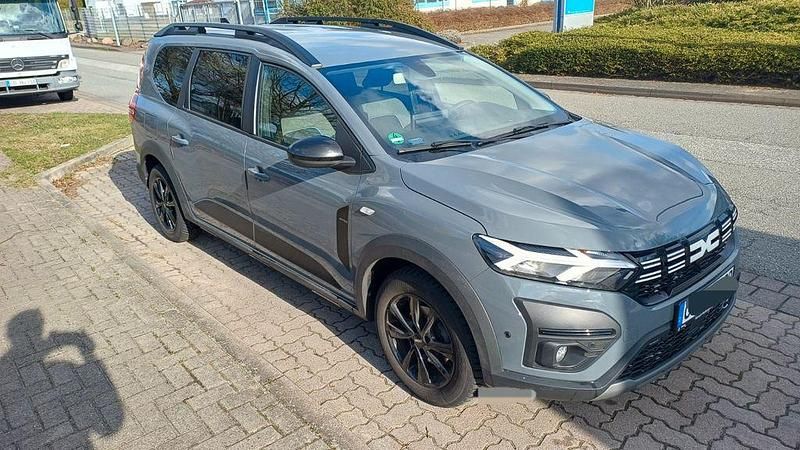 Gebraucht Dacia Jogger Extreme 101 PS (74 kW) 2023 Grau Van / Kleinbus