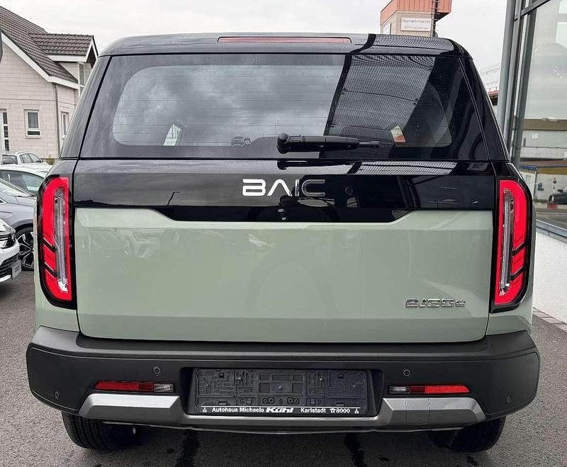 Neu Baic BJ30 280 PS (205 kW) 2026 Grün SUV
