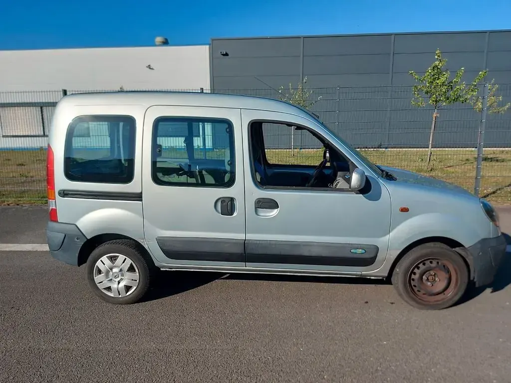 Brugt Renault Kangoo 75 HK (55 kW) 2004 MPV