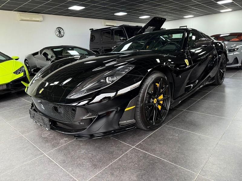 Gebraucht Ferrari 812 799 PS (587 kW) 2023 Schwarz Cabrio