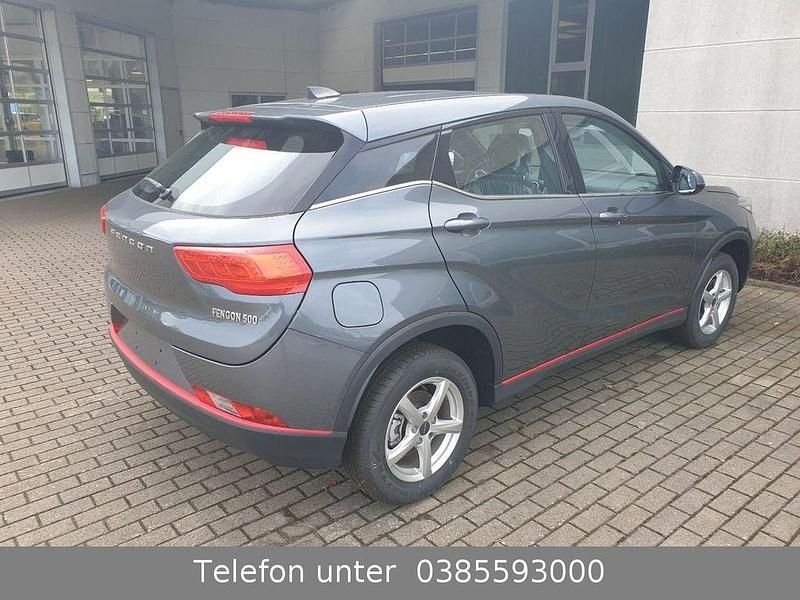 Gebraucht DFSK Fengon 280 PS (205 kW) 2024 Grau SUV