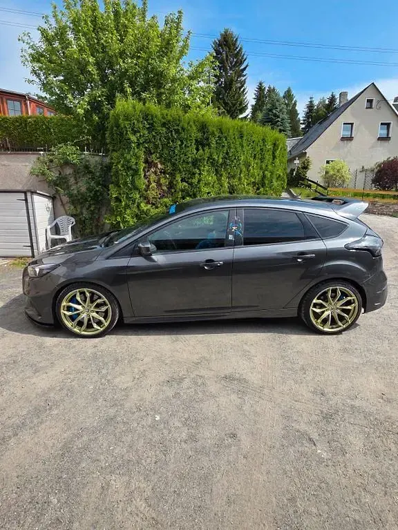 Gebraucht Ford Focus RS 349 PS (256 kW) 2017 Limousine