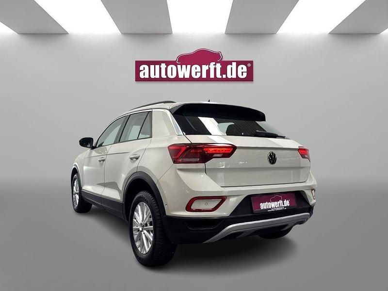 Gebraucht VW T-Roc Life 150 PS (110 kW) 2024 Grau SUV