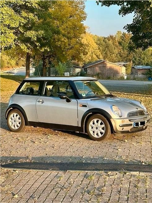 Silber Gebraucht 2003 Mini ONE Kleinwagen | 2.600 € (Fairer Preis) - Bild 1/4