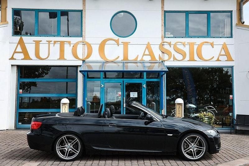 Schwarz Gebraucht 2010 BMW 325 Cabriolet Sport Line Cabrio | 17.700 € (Teuer) - Bild 1/4