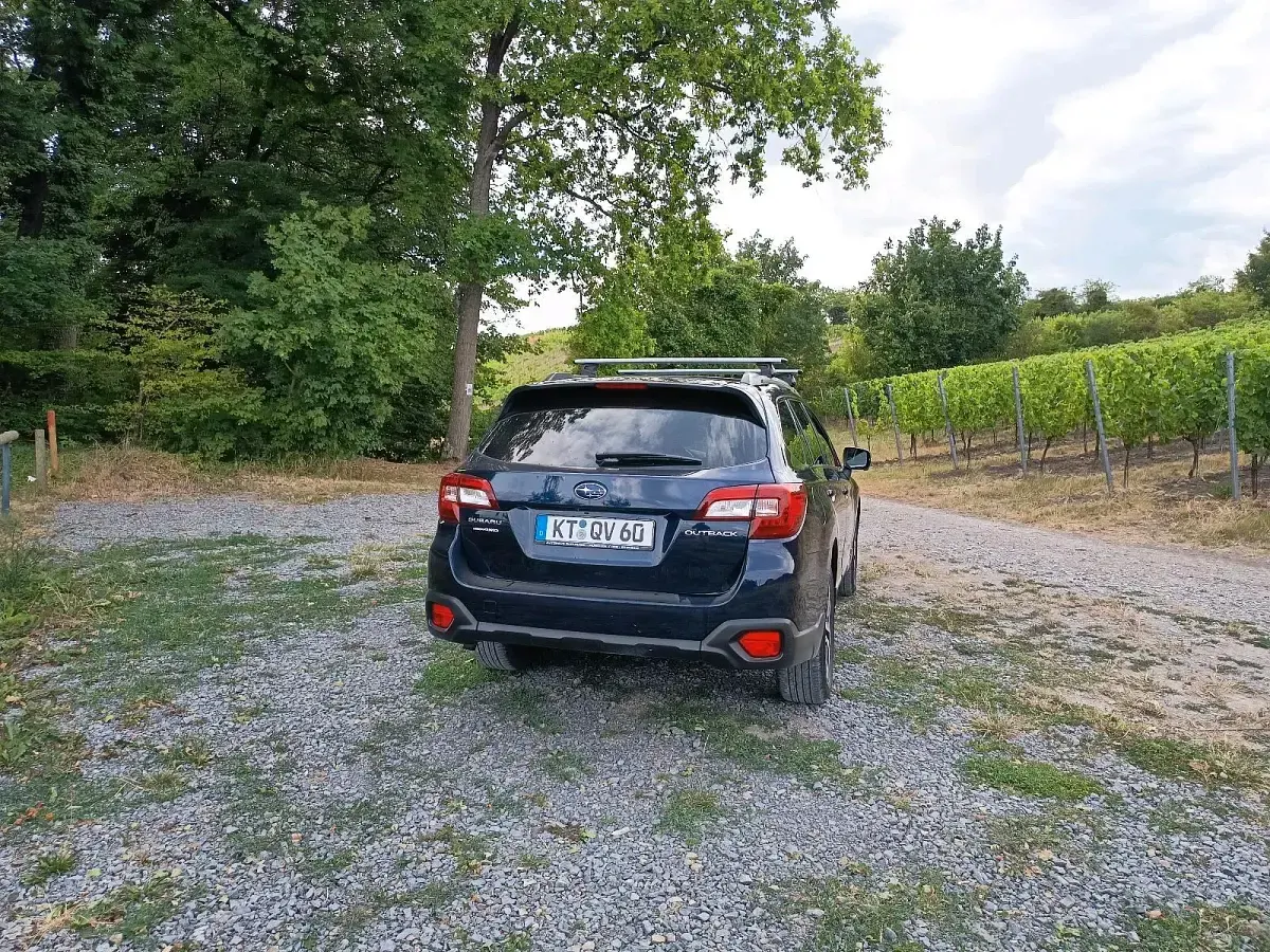 Gebraucht Subaru Outback Comfort 175 PS (128 kW) 2019 Blau Kombi