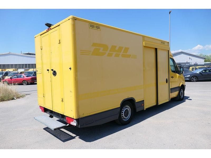 Gebraucht Mercedes Sprinter 95 PS (69 kW) 2011 Ginstergelb Van