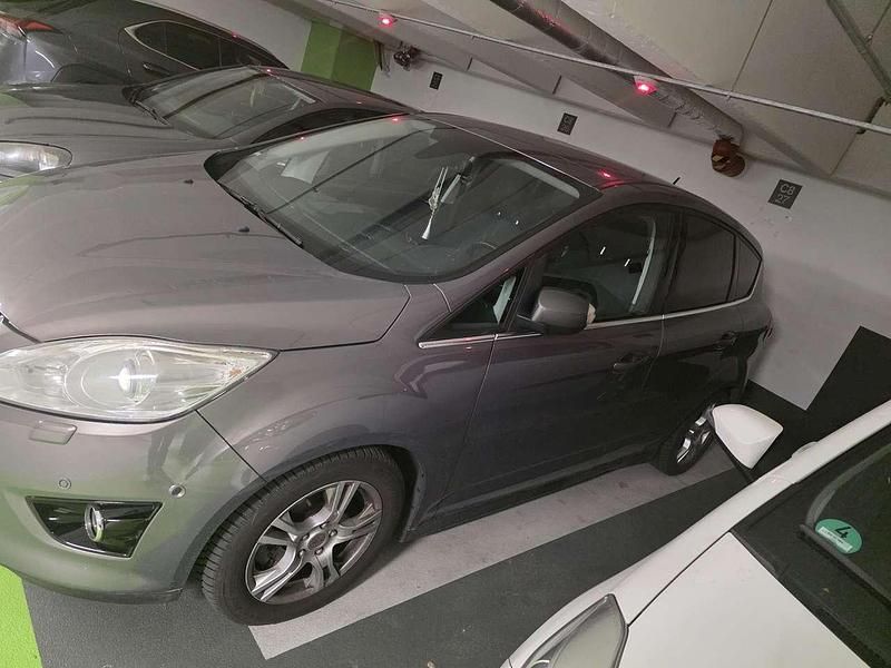 Gebraucht Ford C-MAX Titanium 140 PS (102 kW) 2014 Van / Kleinbus