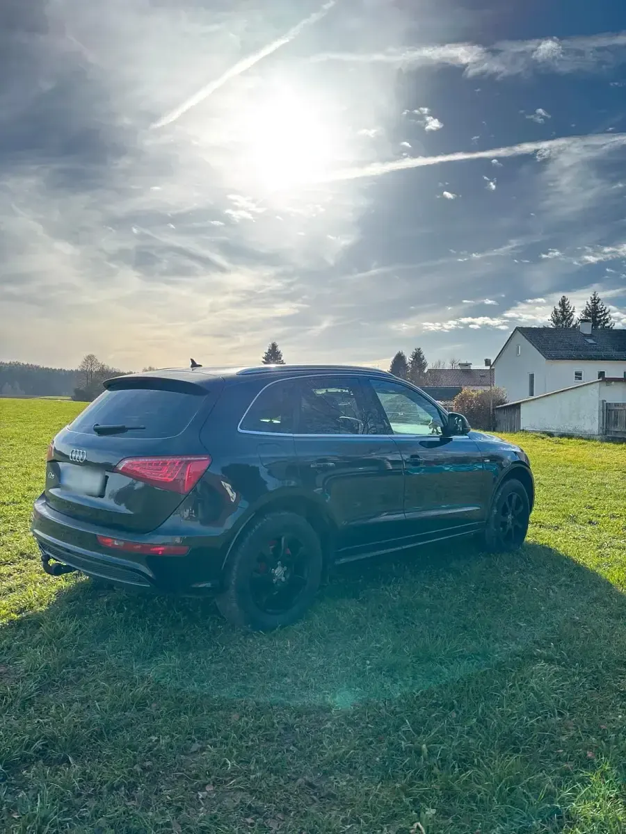 Gebraucht Audi Q5 170 PS (125 kW) 2010 Schwarz SUV