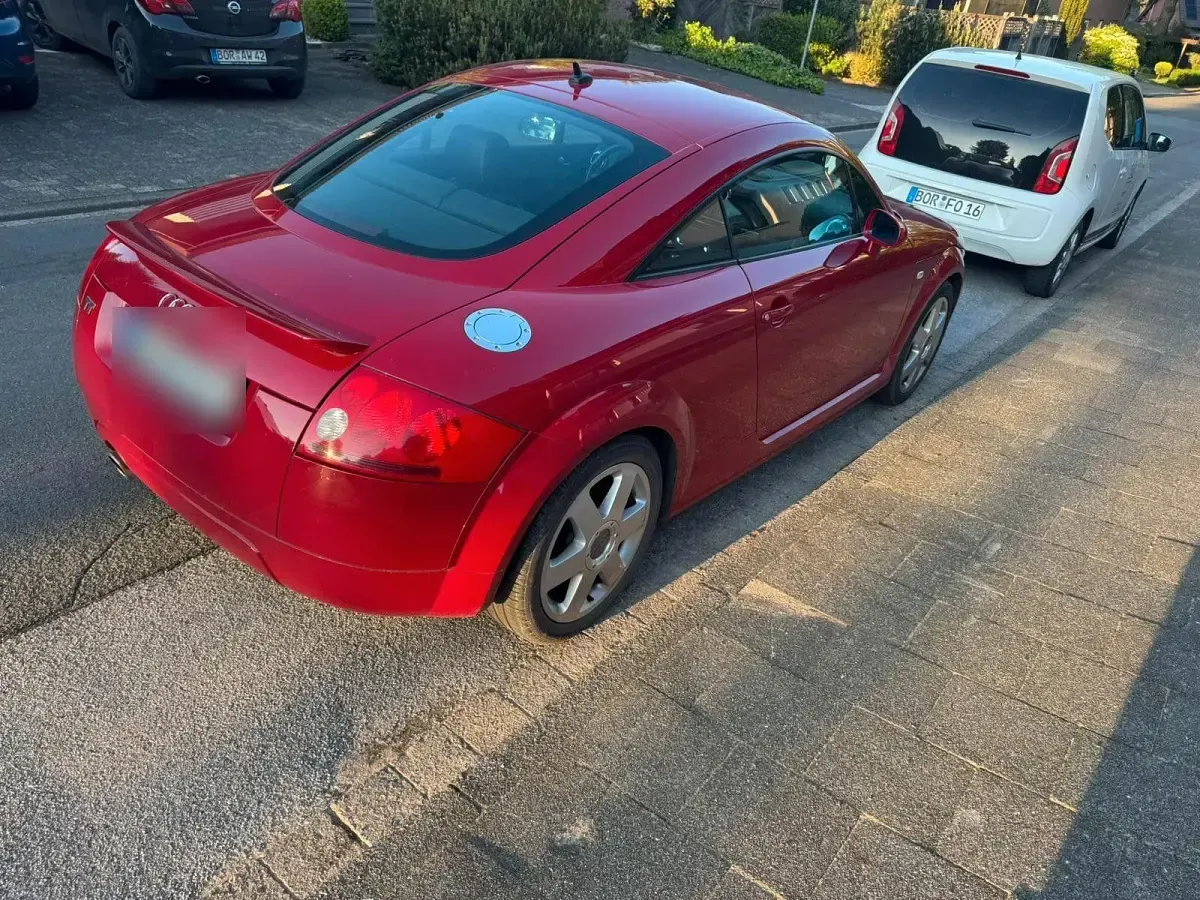 Gebraucht Audi TT Sport 179 PS (131 kW) 2002 Rot Coupé