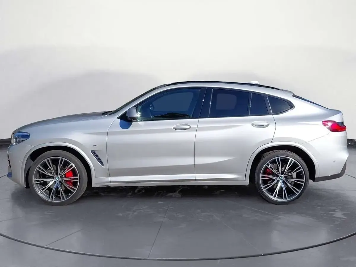 Gebraucht BMW X4 M Sport Line 360 PS (264 kW) 2021 Glacier silber metallic SUV