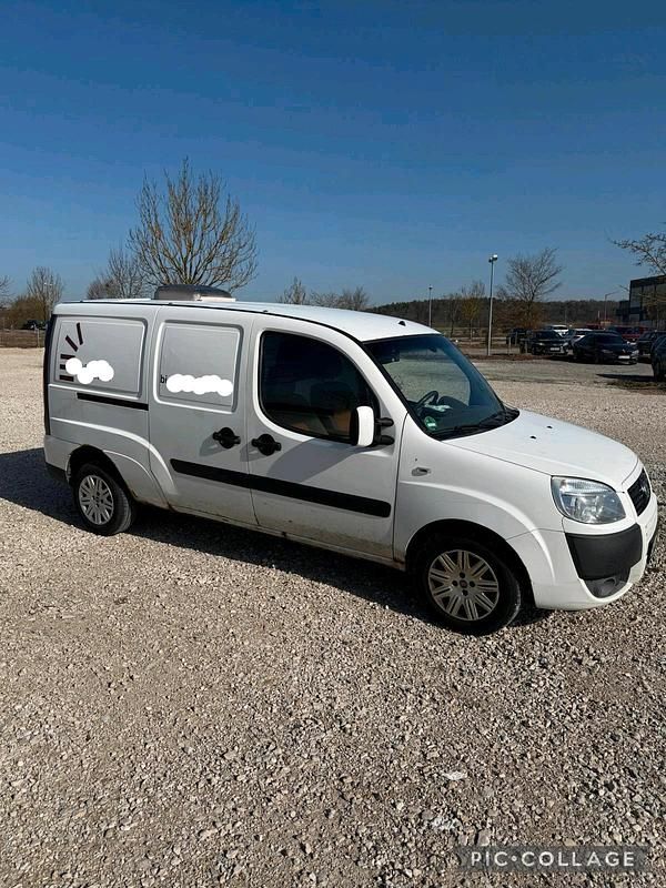 Gebraucht Fiat Doblò 101 PS (74 kW) 2008 Weiß Van / Kleinbus