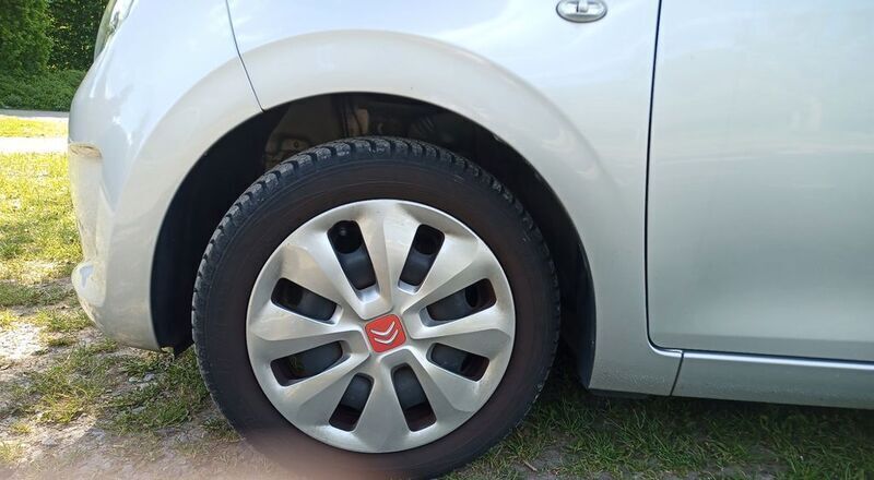 Silber Gebraucht 2014 Citroën C1 Feel Kleinwagen | 6.500 € (Fairer Preis) - Bild 1/4